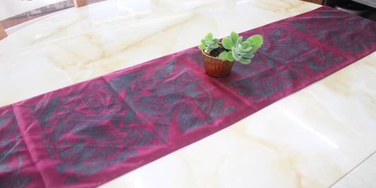 Polynesian Tribal in Black & Maroon Table Runner, Polynesian Table Runner, Island Table Decoration, Artistic Design