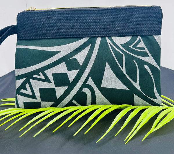Wristlet Bag Samoan Design Silver and Green