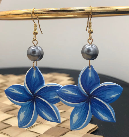 Pu'a Flower Samoan/Polynesian Earring with Black Pearl