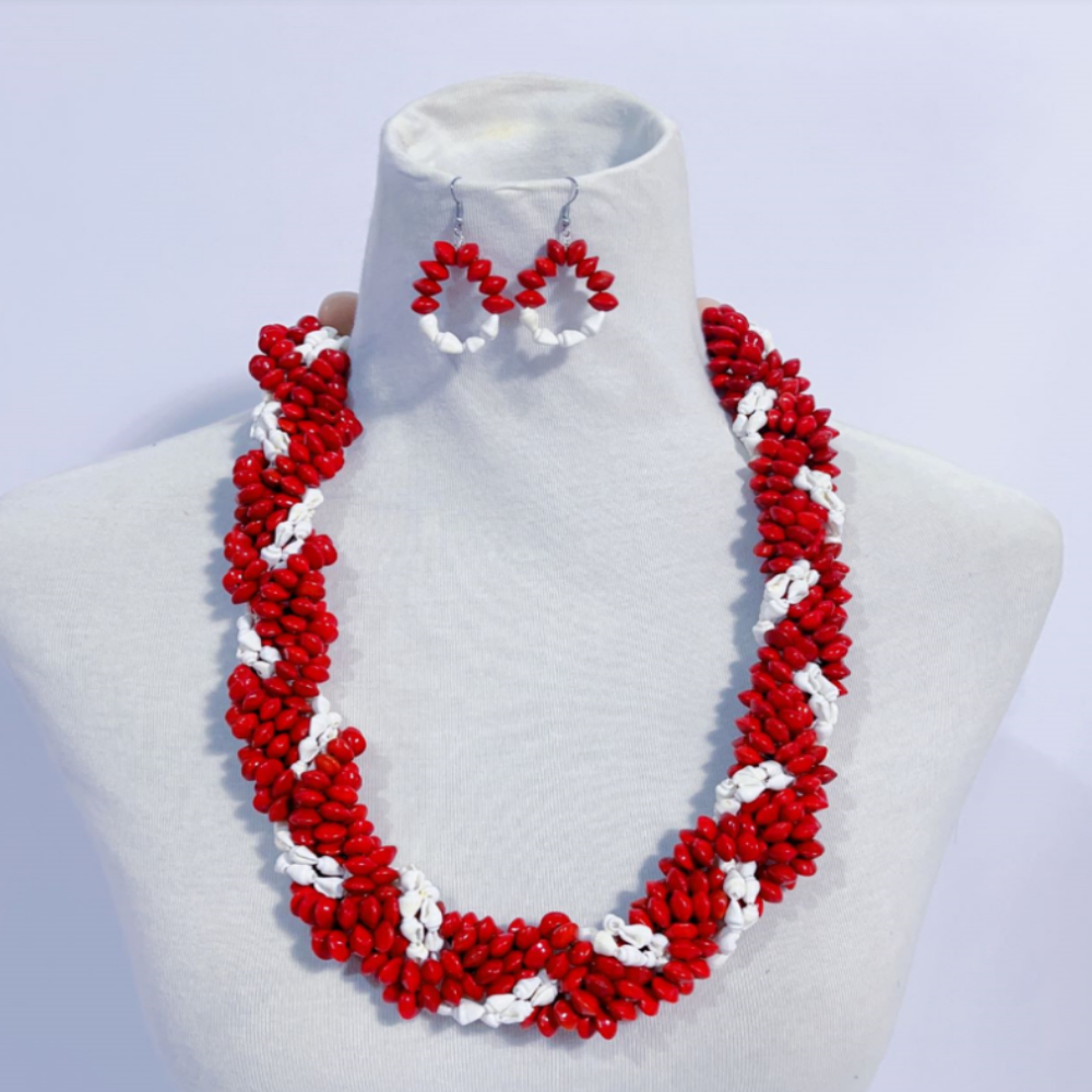 Red Lopa Necklace set with natural long cowry shell