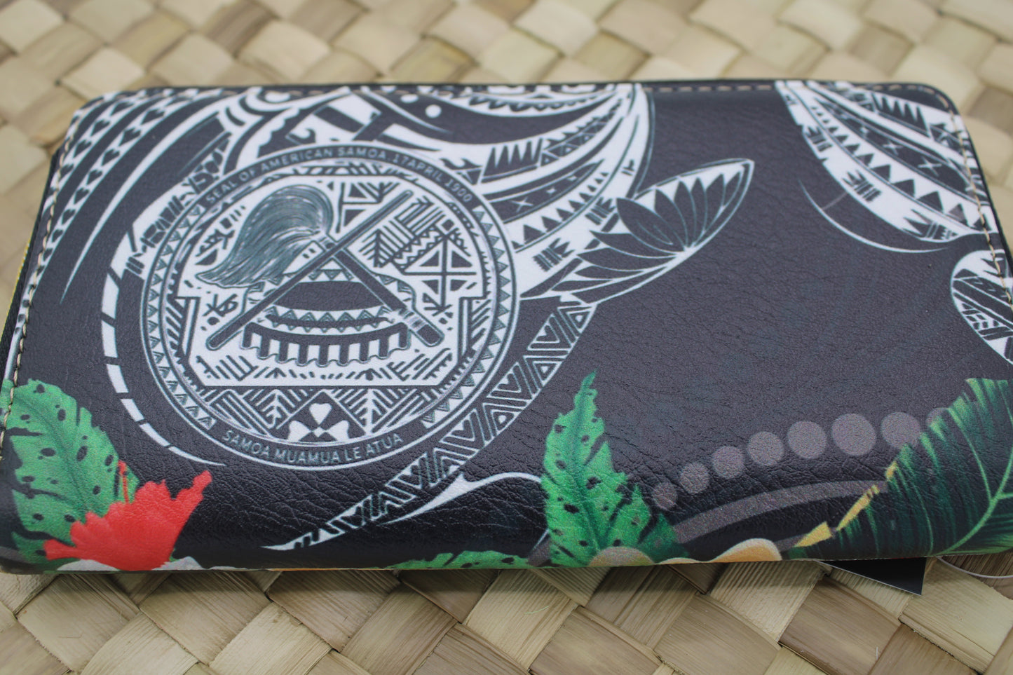 New Samoan Design Zip Wallet