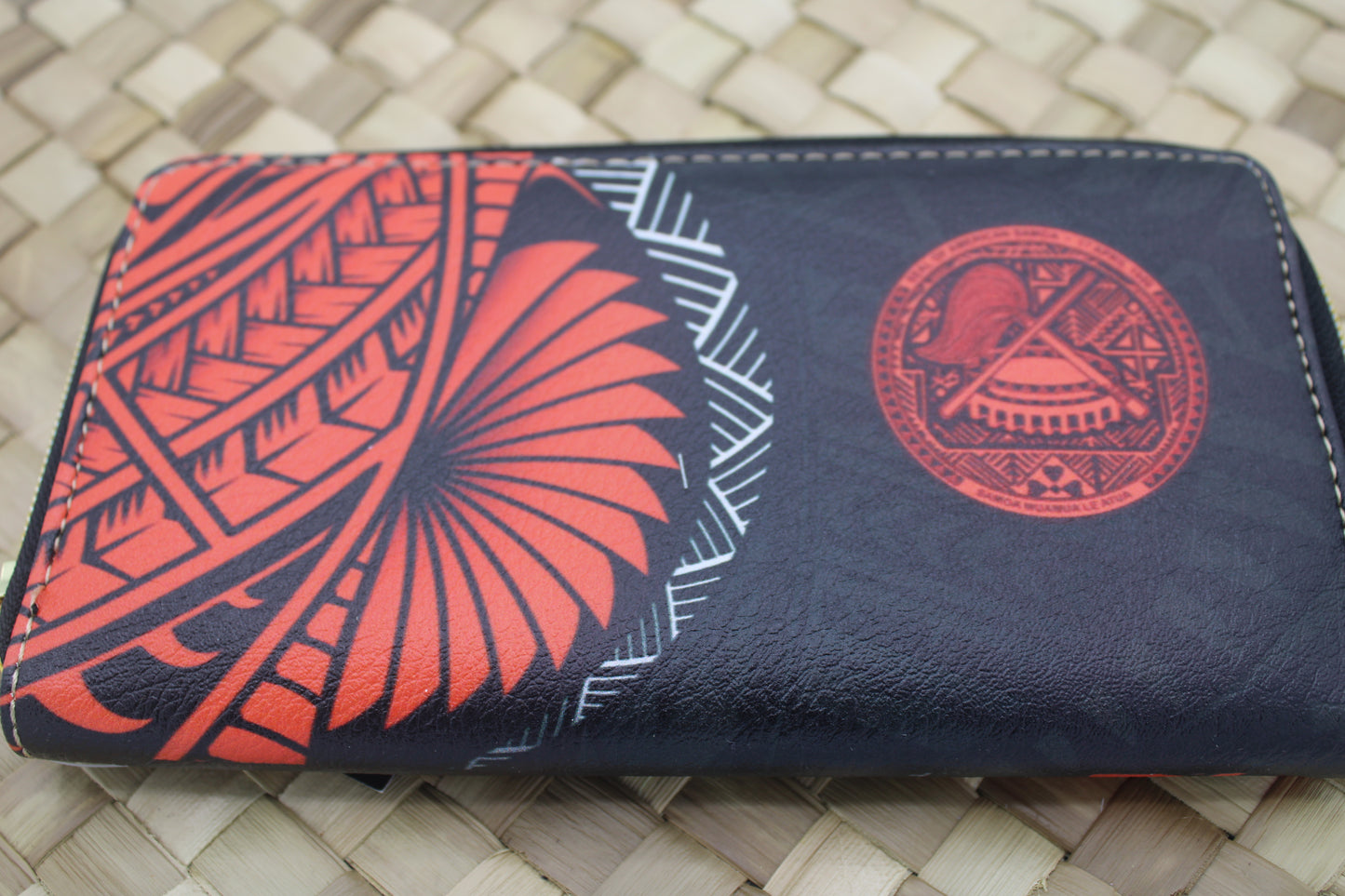 New Samoan Design Zip Wallet